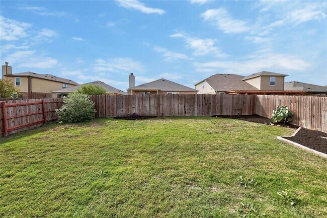 Building Photo - 109 Marcheeta Way