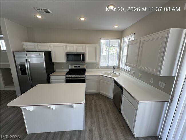 Building Photo - 9712 Floweret Ave