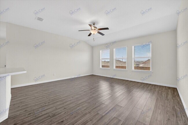 Building Photo - 6128 Fall Creek Ln