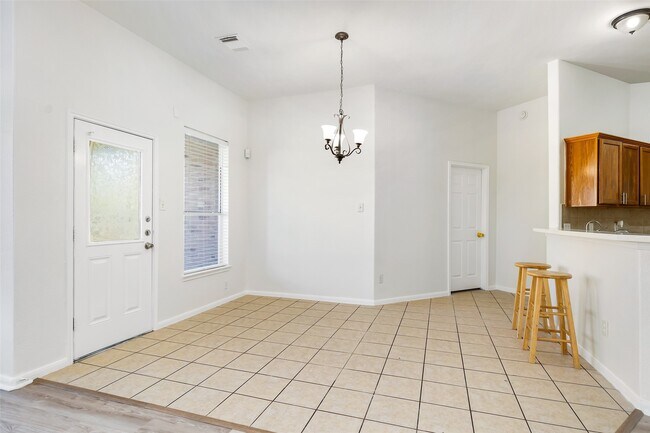 Building Photo - 20122 Goss Hollow Ln