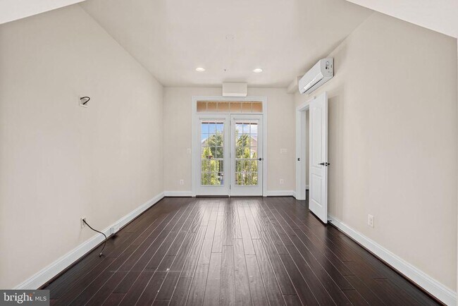 Building Photo - 42612 Hardage Terrace