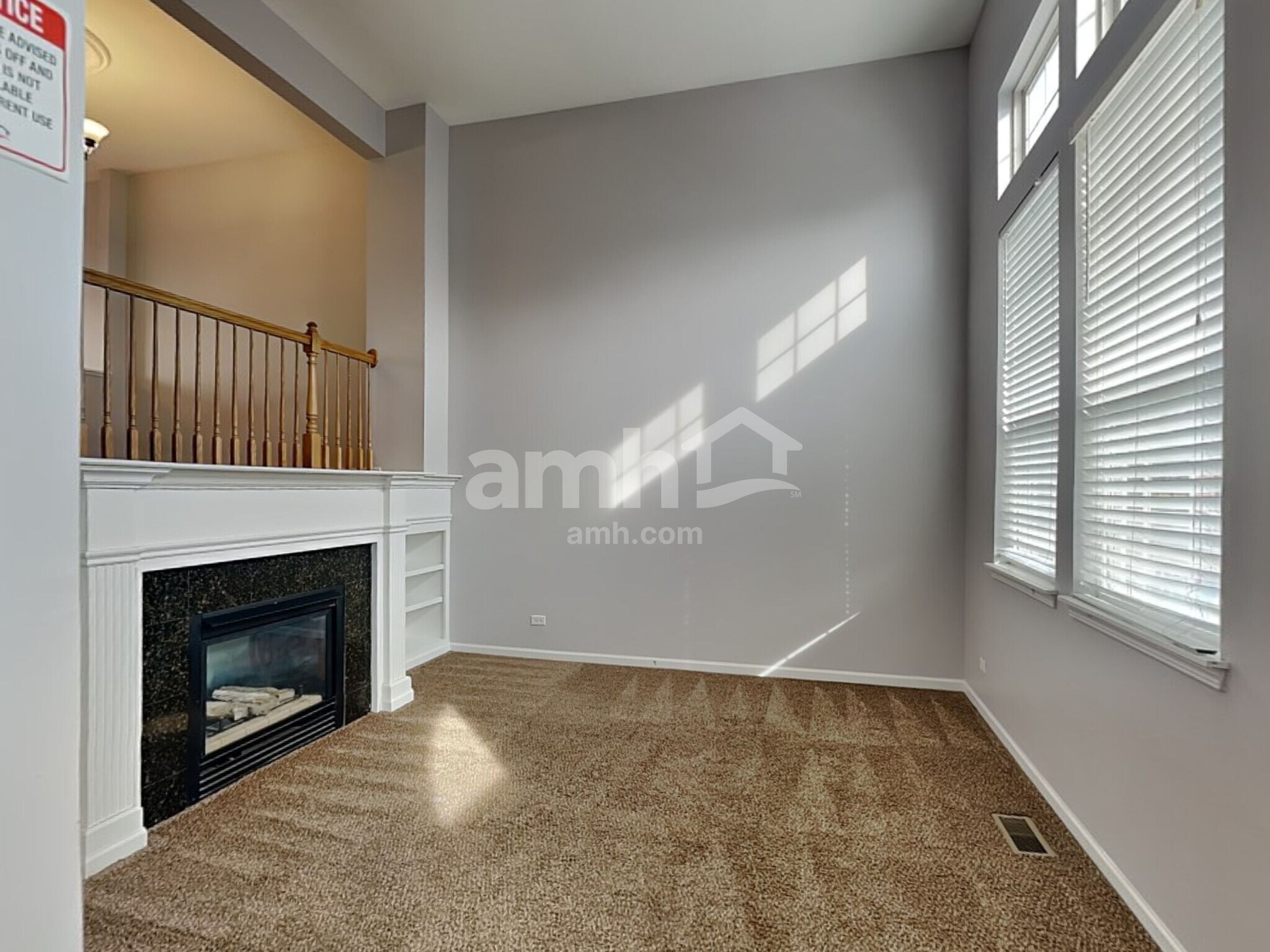 Building Photo - 2409 Courtyard Cir