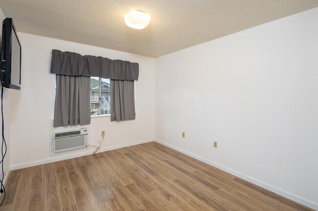 Building Photo - 95-1063-1063 Kaapeha St