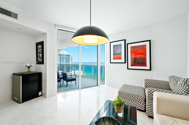 Building Photo - 17201 Collins Ave