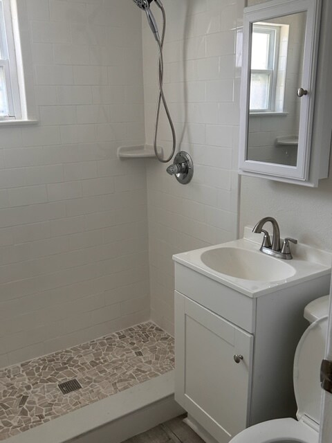 Bathroom - 134 Beach Ave