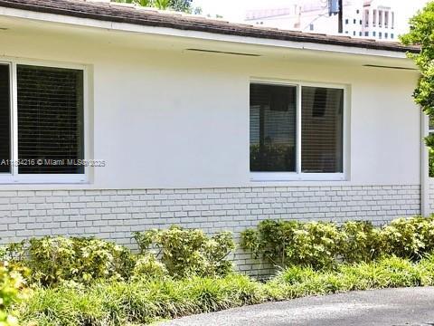 Building Photo - 349 Santander Ave