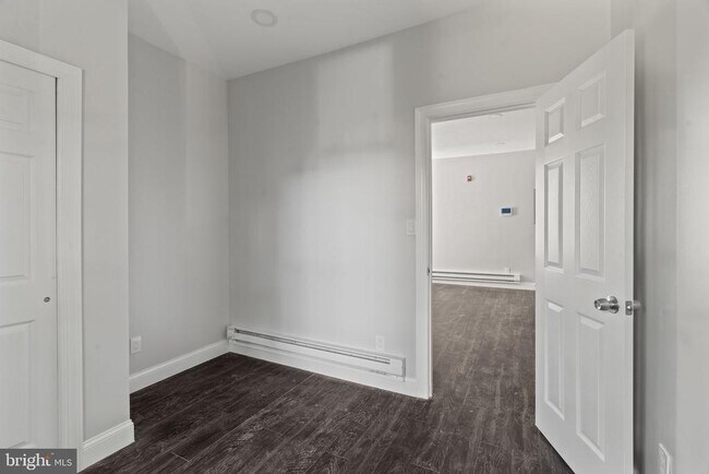 Building Photo - 5237 Chester Ave