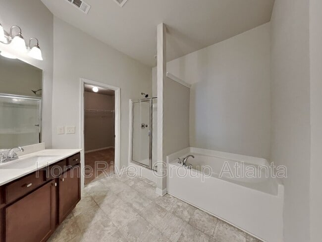 Building Photo - 1329 Brookmere Way