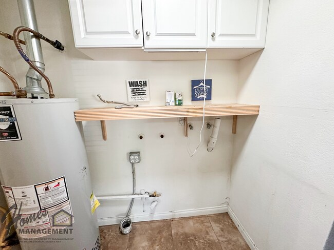 Building Photo - Homes Management 3bd, 1ba House for Rent