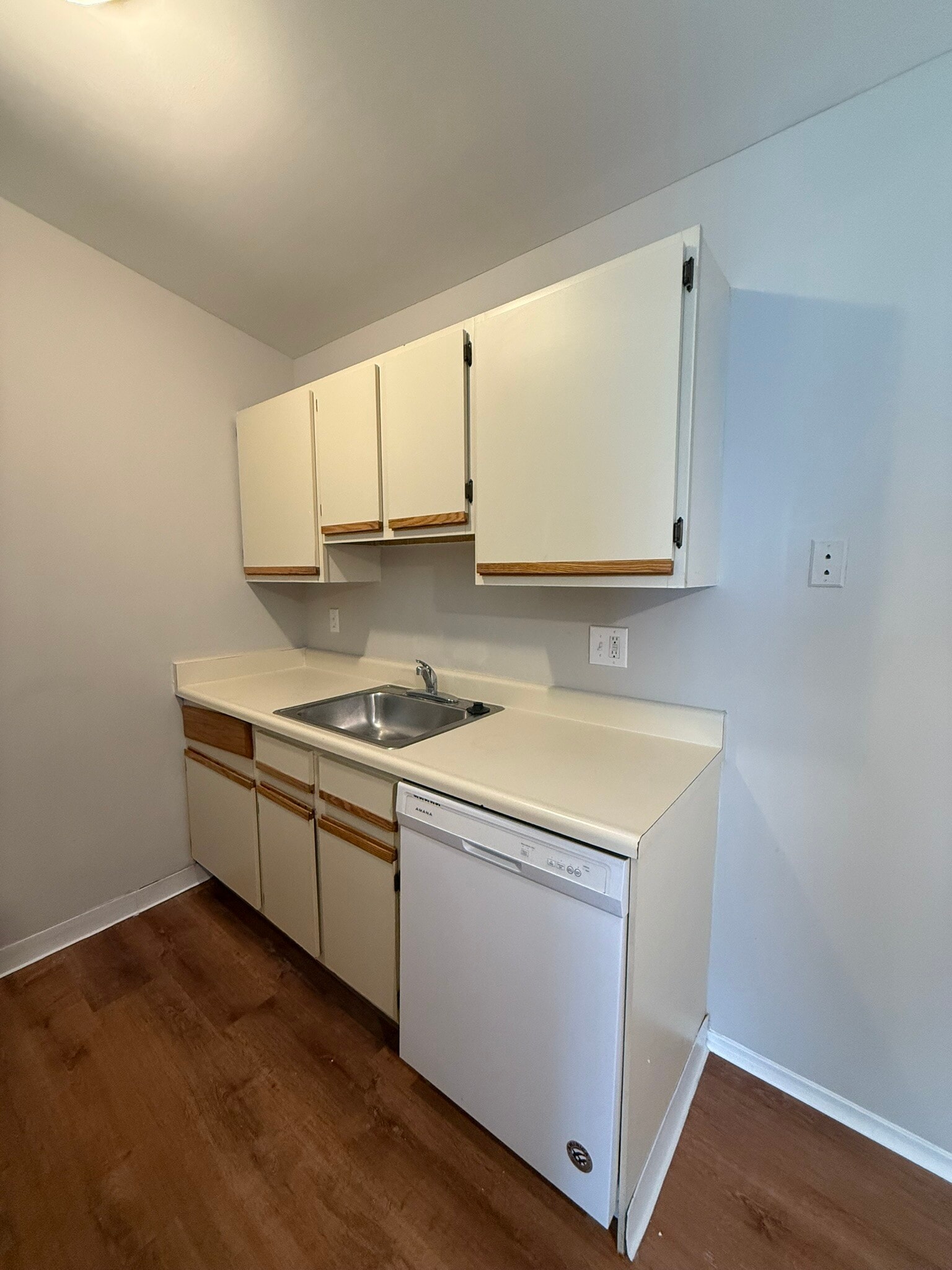 Building Photo - 1256 Oxford Manor Ct