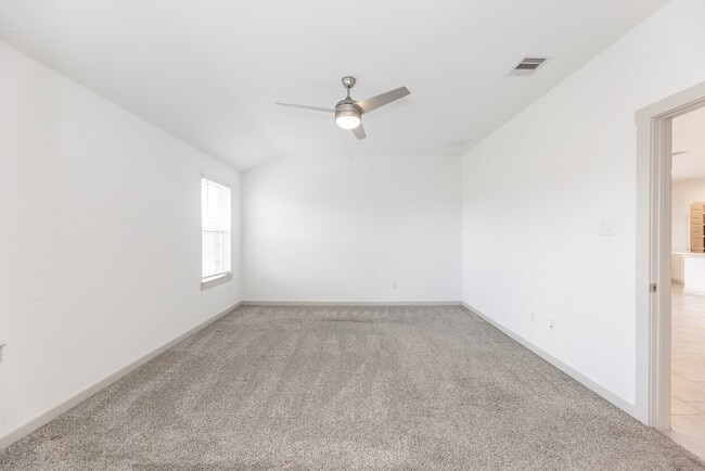 Building Photo - 28902 Yukon River Ct