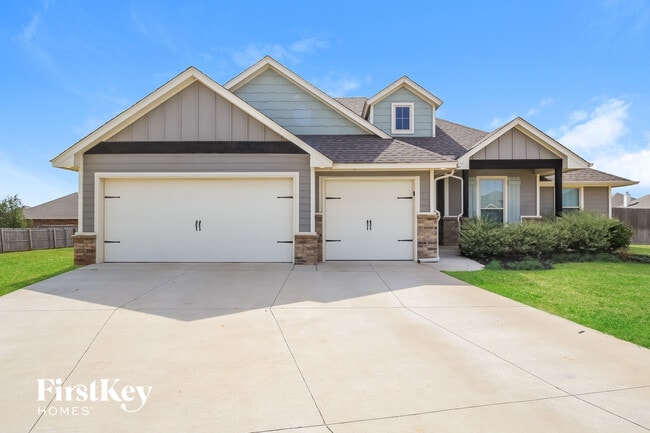 Building Photo - 3401 Ontario Cir