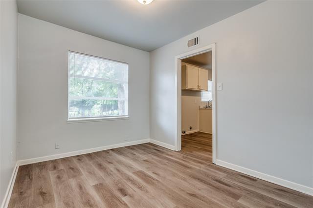 Building Photo - 10637 Dunaway Dr