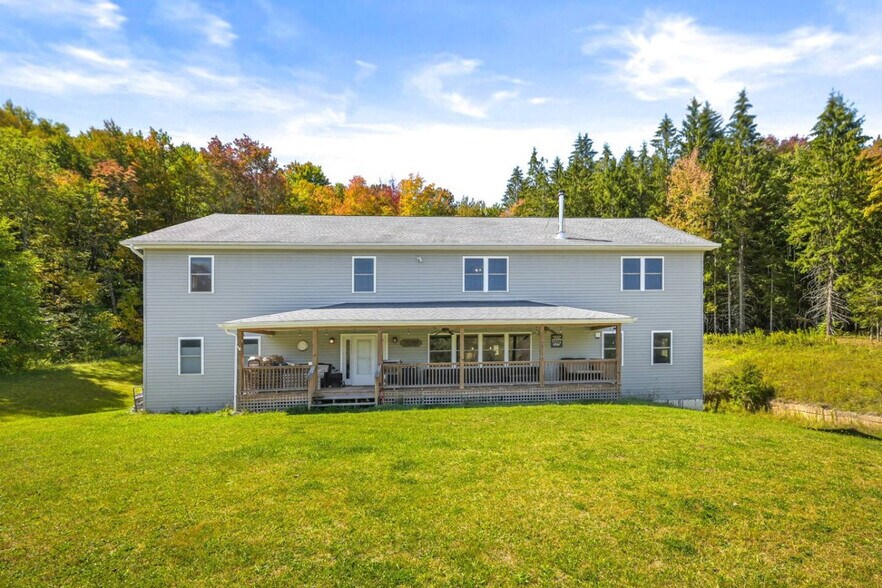 Building Photo - 1724 Calhoun Hill Rd