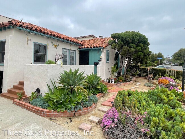 Building Photo - 3 br, 1 bath House - 3235 Goldsmith St.