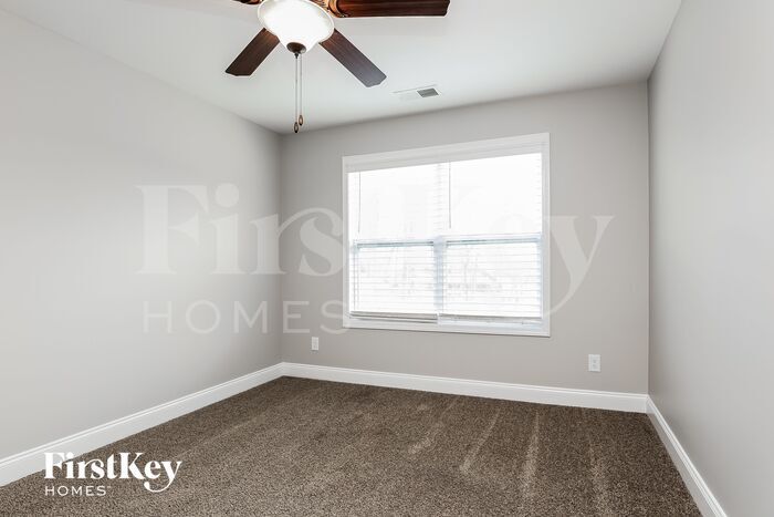 Building Photo - 1309 Harmon Ln