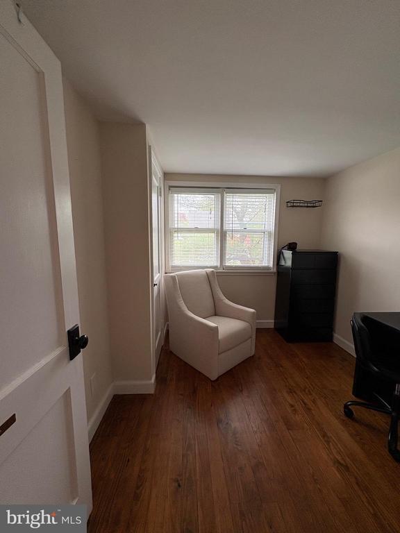 Building Photo - 509 D St