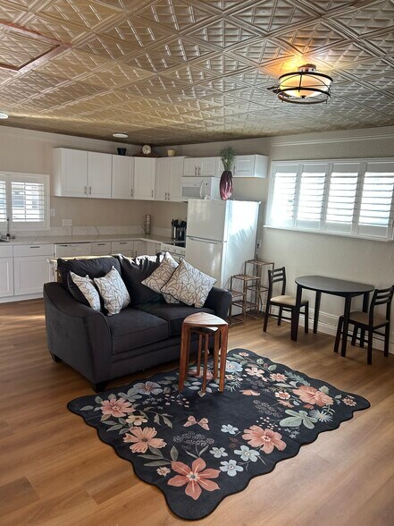 Building Photo - 2205 Bridlewood Dr