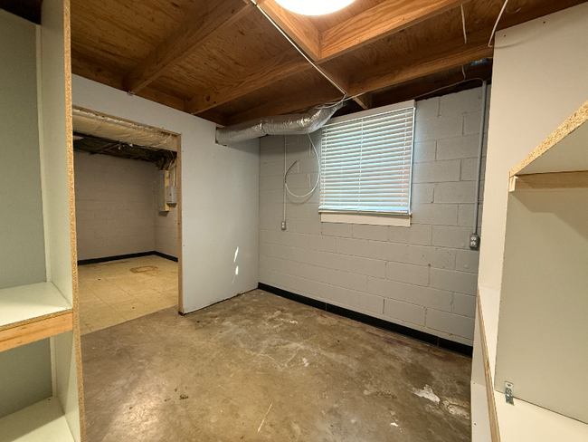 Building Photo - 257 Haynes Park Dr
