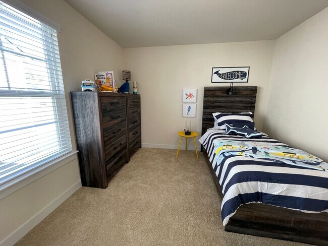 Building Photo - Cardinal | 4 Bed 2.5 Bath | Garage | 1895 sf | from $2990 All-Inclusive Rent Pricing | 6, 7, 8, 9...