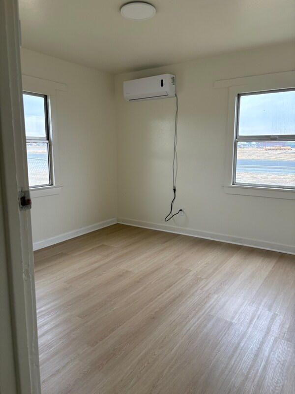 Building Photo - 15933 W Hanford Armona Rd