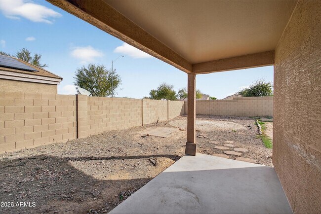 Building Photo - 2130 Sabino Ln