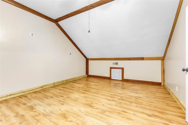 Building Photo - 4848 Hogan Rd