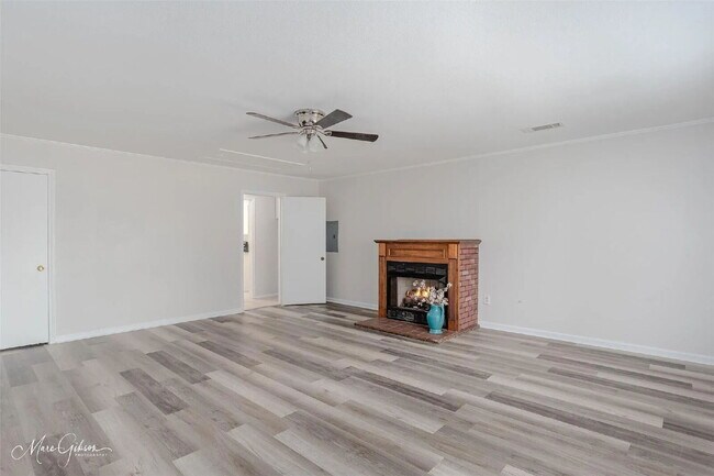 Building Photo - 2211 General York Cir