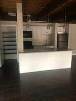 Building Photo - 711 Kenneth Cir