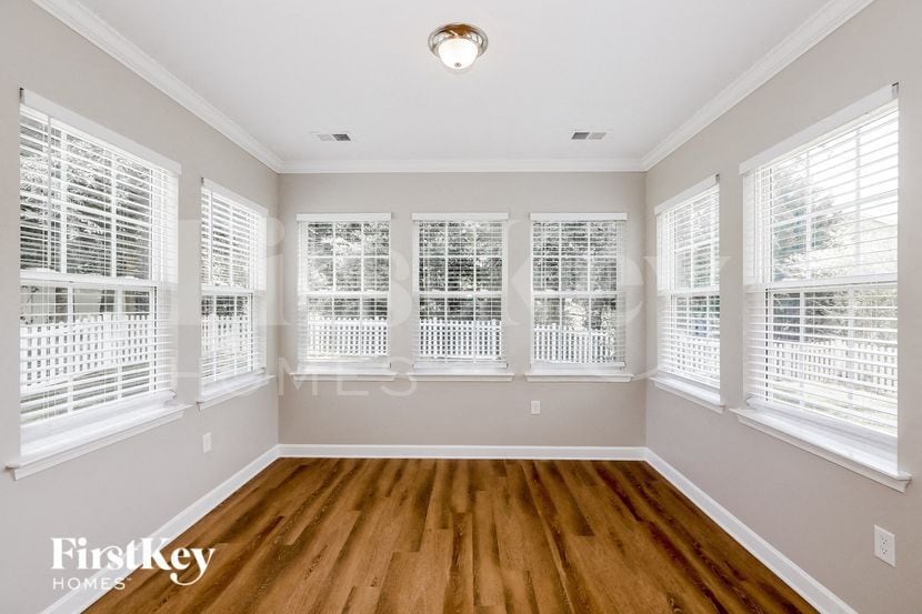 Building Photo - 4006 Linville Falls Ln