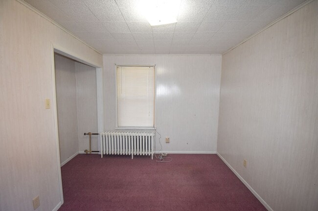 Building Photo - Large Home in Loganton with 1 Car Garage!