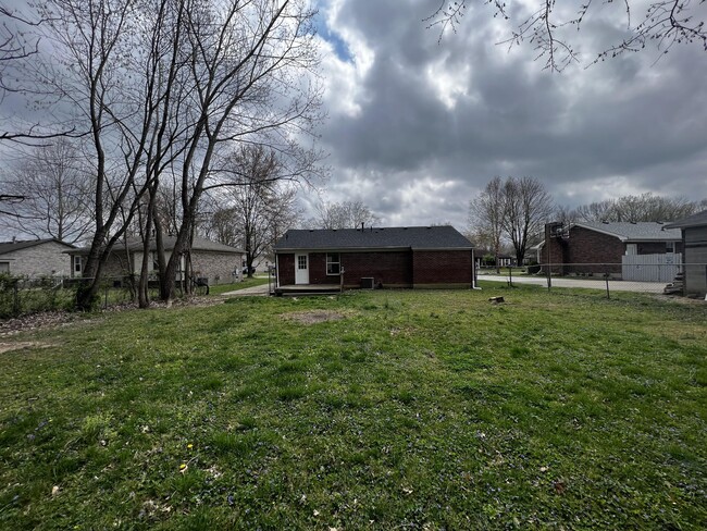 Building Photo - 9408 Pirouette Ave