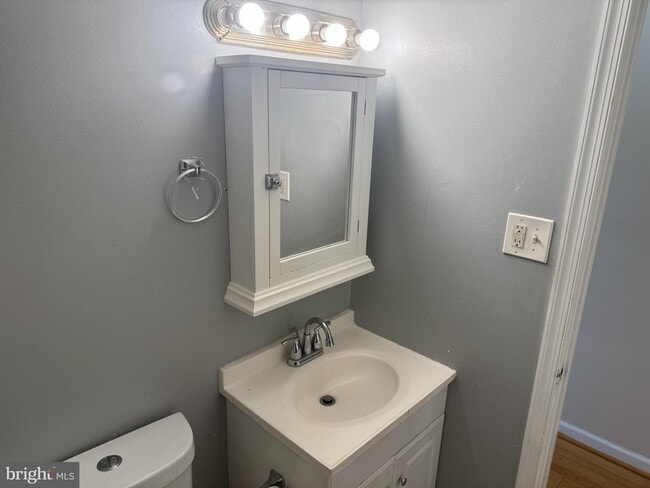 Building Photo - 540 Peacock Dr