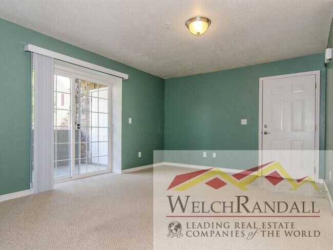 Building Photo - Spacious Lehi Condo