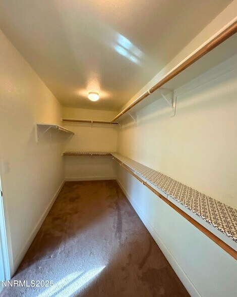 Building Photo - 7635 Souverain Ln