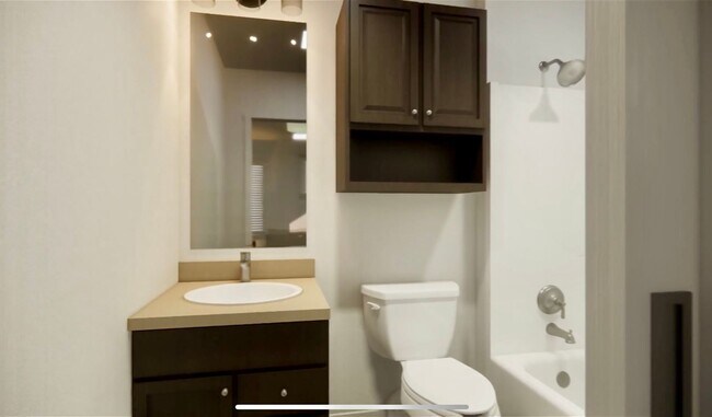 Building Photo - 2 Bedrooms 2 Bathrooms - Corner Unit- Grou...