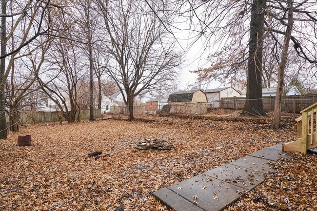 Building Photo - New 3 Bed 2 bath home