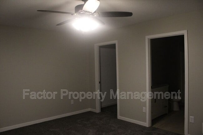 Building Photo - 3124 Scotch Ln