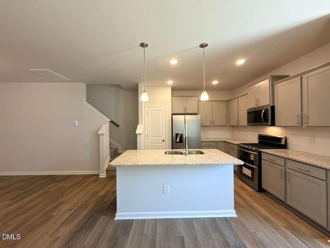 Building Photo - 218 Broomside Ave