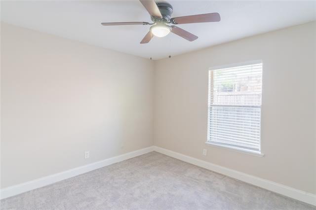 Building Photo - 3437 Knoll Point Dr
