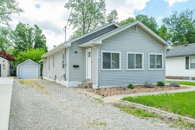 Building Photo - 2409 45th St