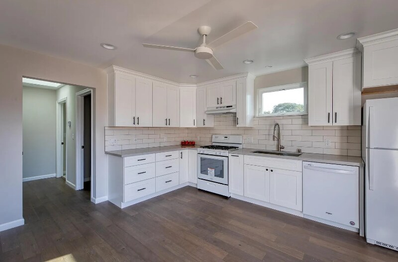 Building Photo - 978 Delmas Ave