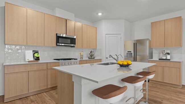 Building Photo - 28218 Meadowlark Sky Dr