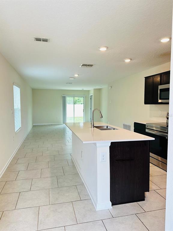 Building Photo - 1978 Ancestry Trl