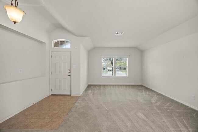 Building Photo - 2832 Mission Tejas Dr