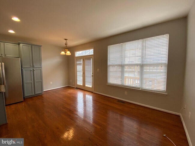 Building Photo - 4929 Chaste Tree Pl