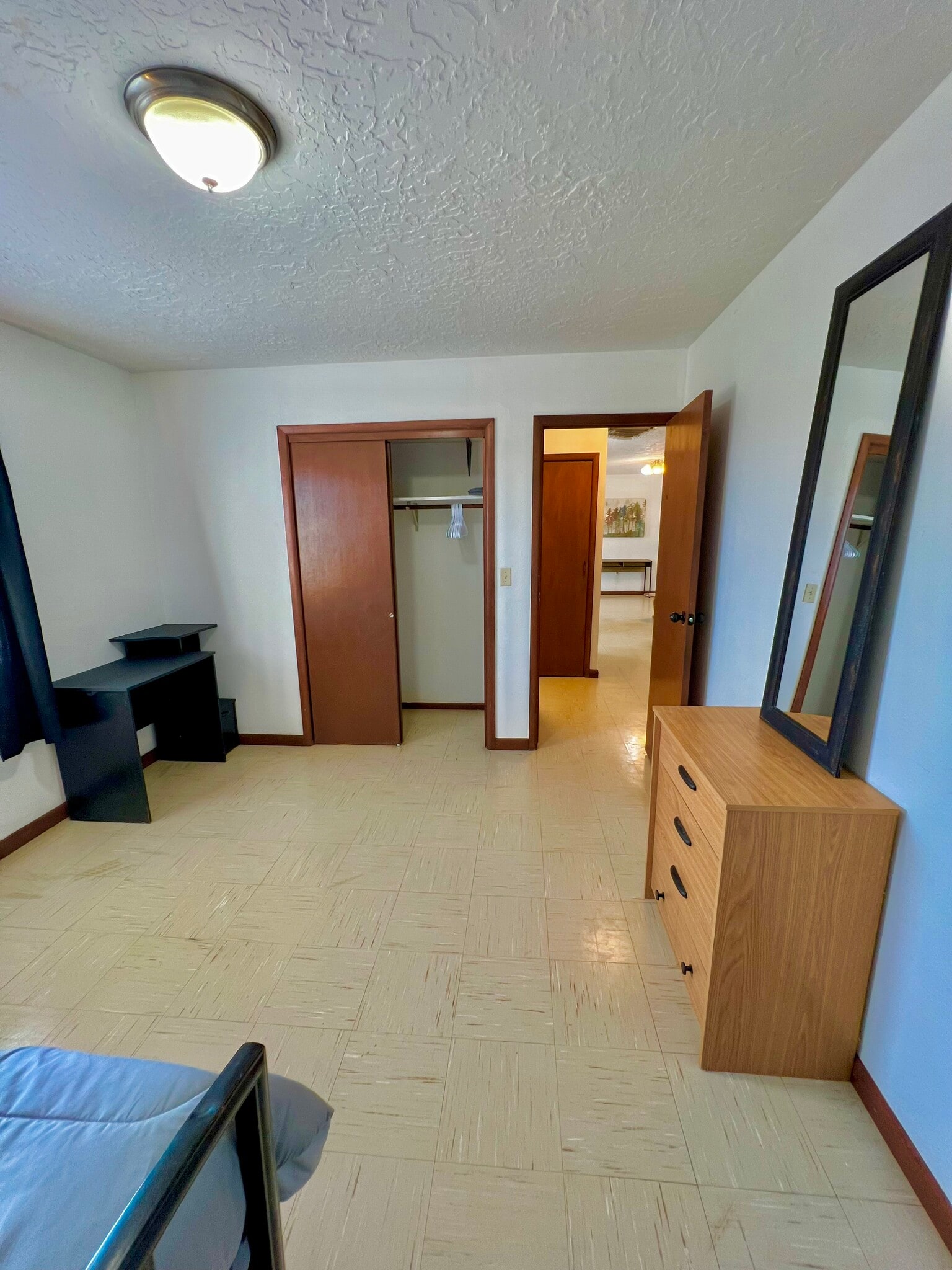 Building Photo - 3058 Tenorio Dr