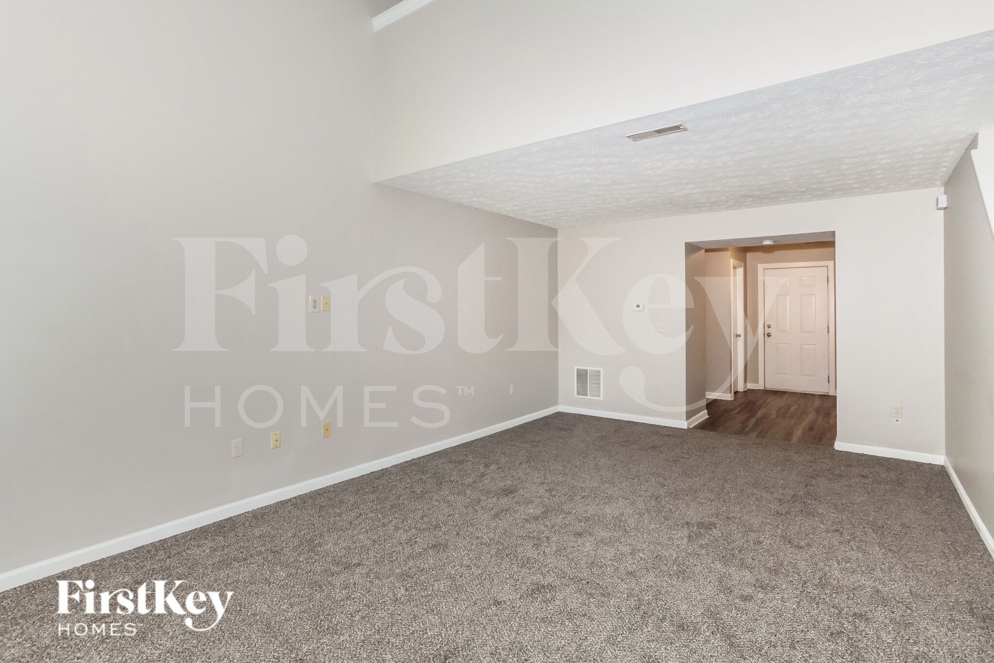 Building Photo - 5712 Clemens Dr