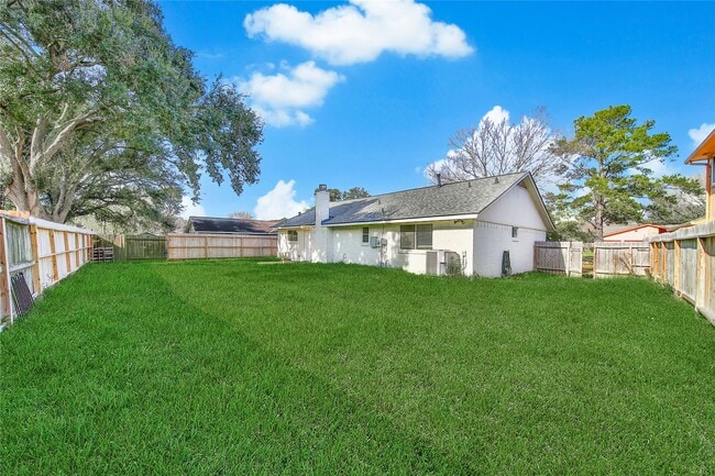 Building Photo - 21311 Park Rock Ln