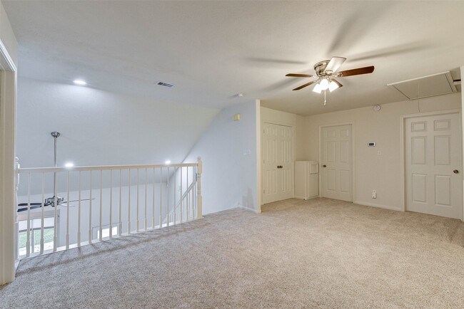 Building Photo - 2311 Stableridge Dr